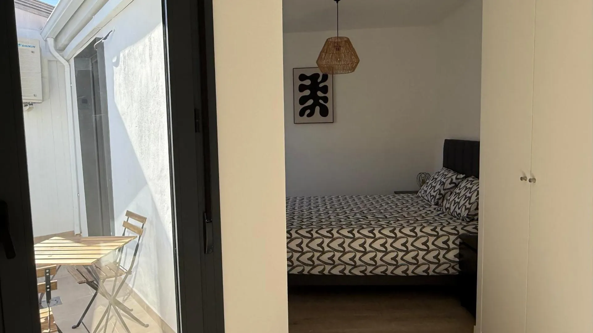 Apartment H2M Postigo Duplex Terrace 2 Bathrooms, Smart Tv, Oven Malaga Spain