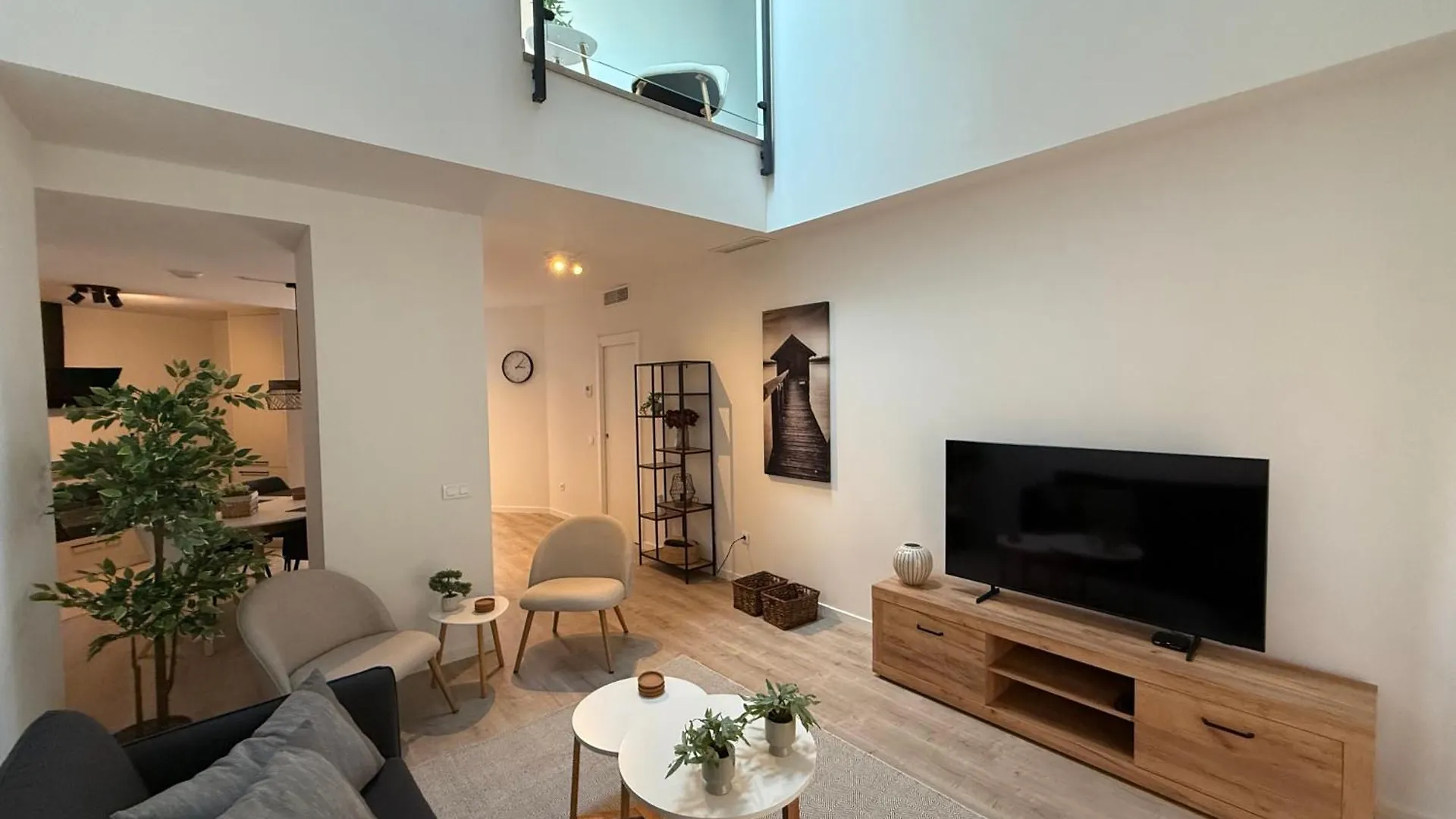 H2M Postigo Duplex Terrace 2 Bathrooms, Smart Tv, Oven Malaga